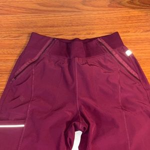 Scrub Joggers by Infinity, size small